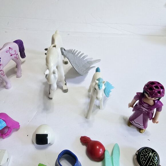 Playmobile 8 People Lot Fairy Elf Unicorn Figures and Accessories - Picture 5 of 8